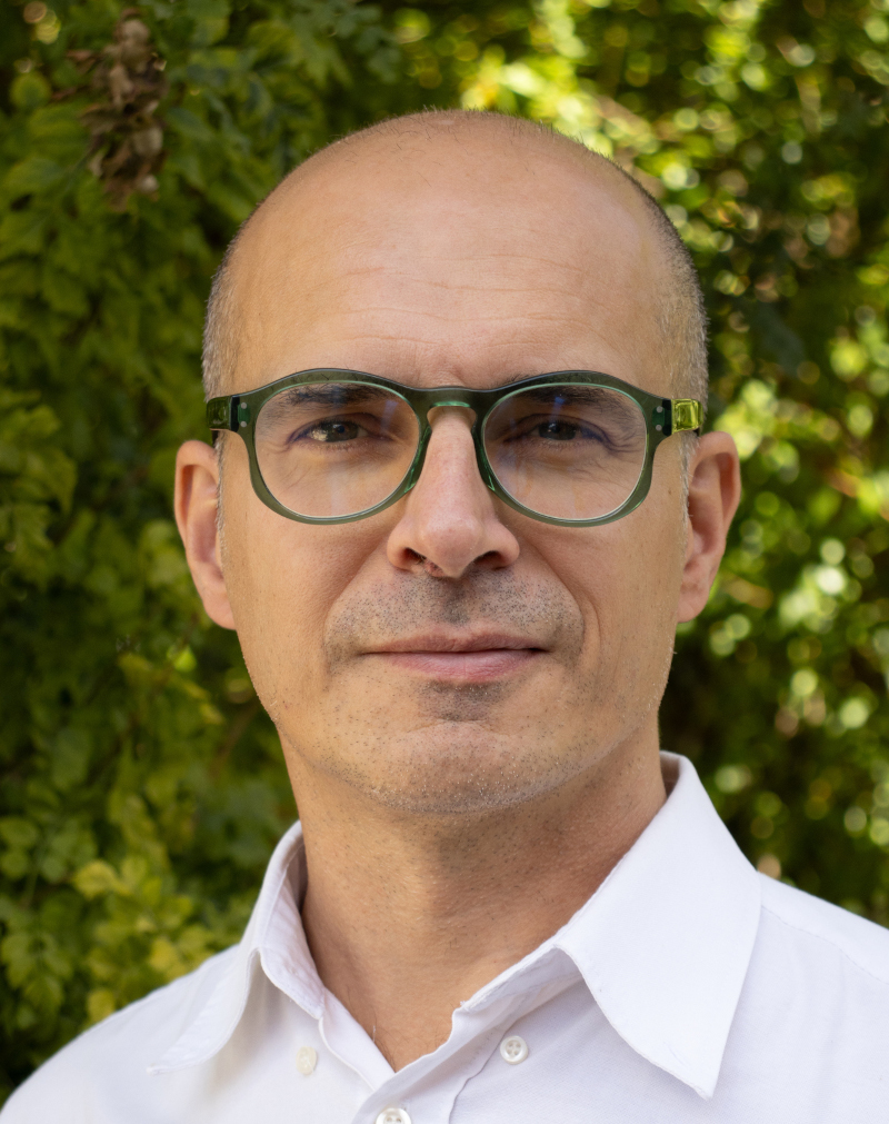 Portrait du fondateur de Retras